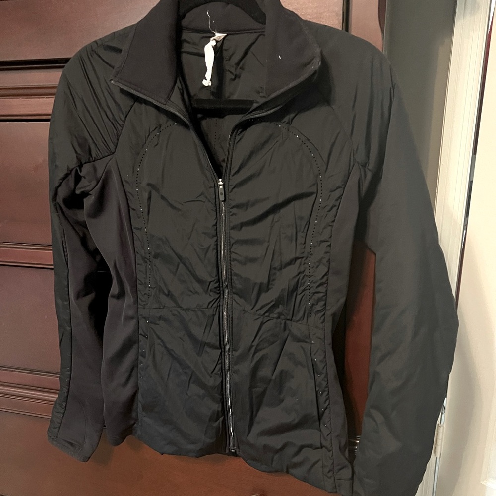 Lululemon black zipup